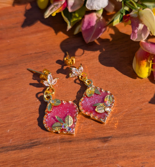 Shimmer in Pink Studs